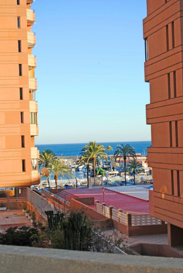 Recently Refurbished Apartment With Sea Views. 丰希罗拉 外观 照片