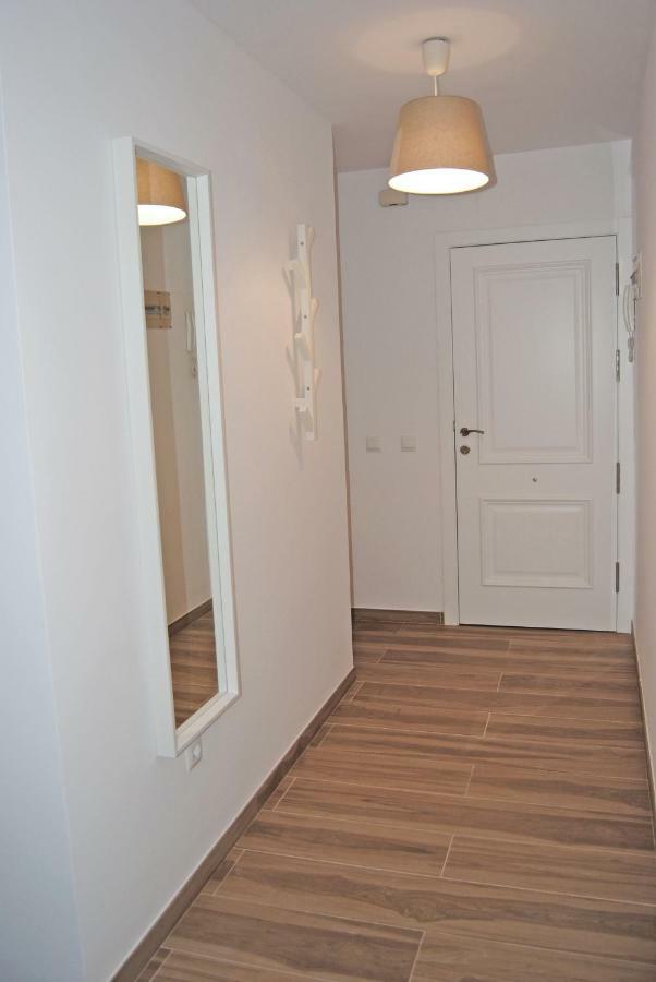 Recently Refurbished Apartment With Sea Views. 丰希罗拉 外观 照片